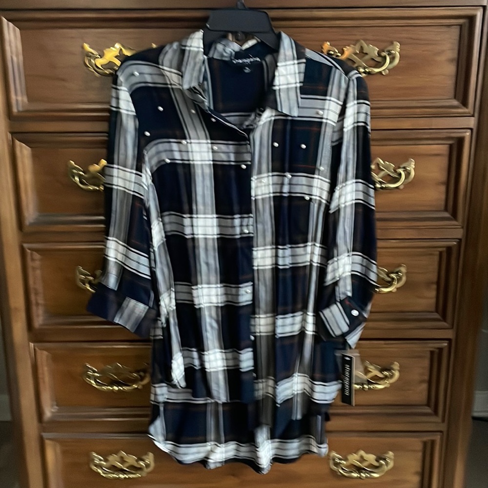 Sharagano hi-lo tunic length blouse